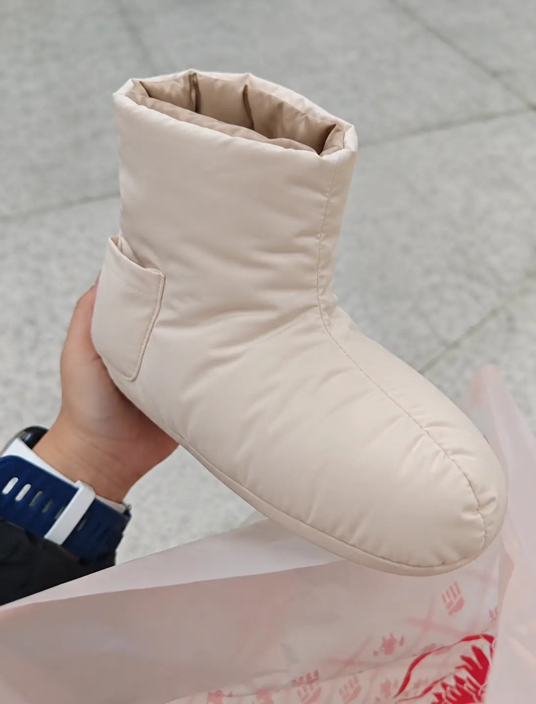VELORA cream heating boots